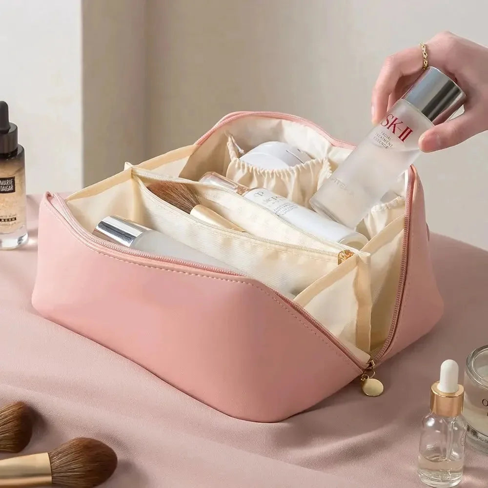 ShopMandu. LUX-ARCHIVE POUCH